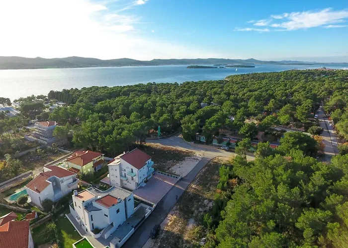 Villa Astoria