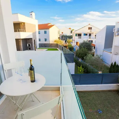 Villa Astoria Biograd Na Moru Exterior photo